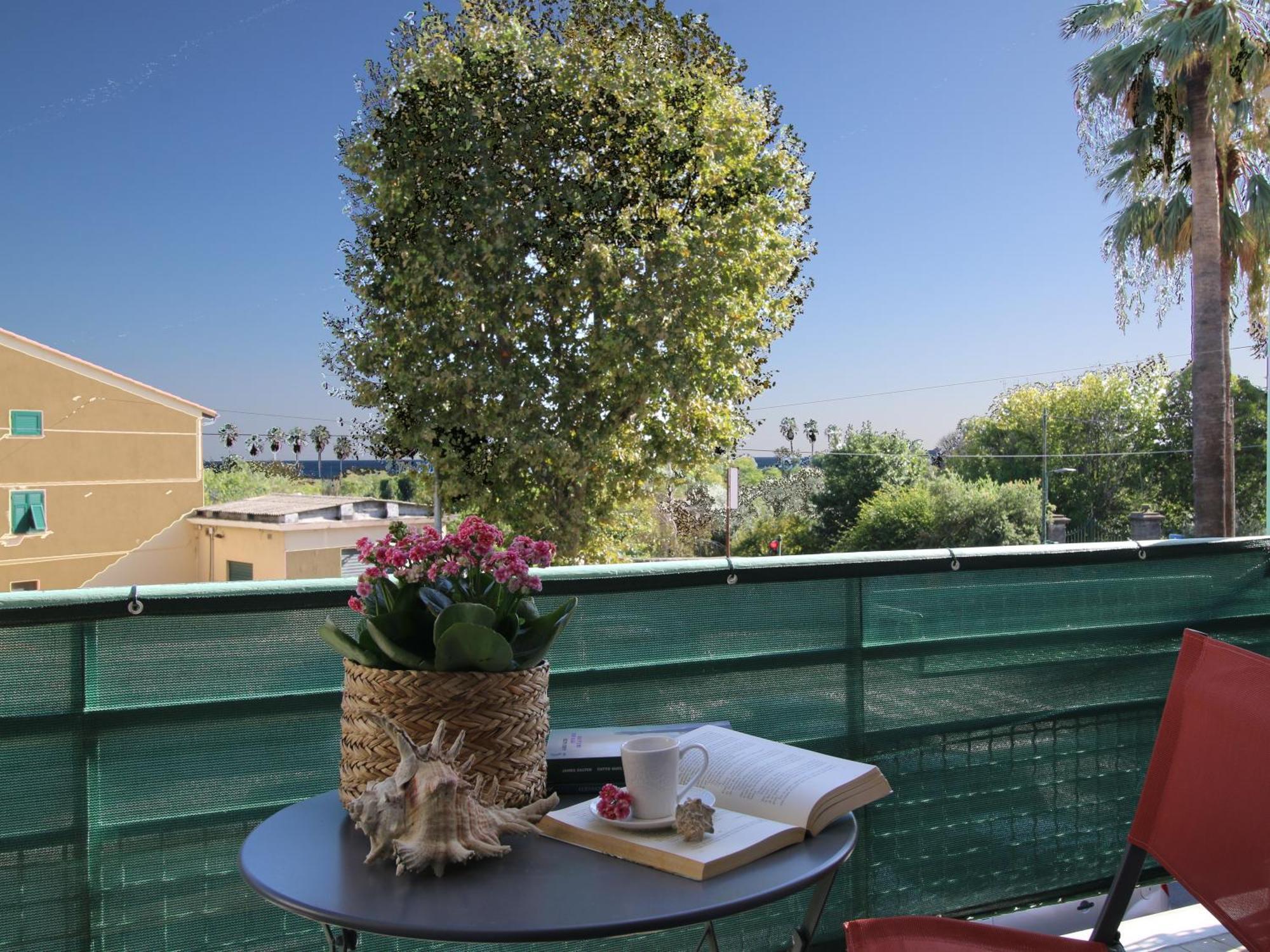 Il Mare In Piazza Appartement Albisola Superiore Buitenkant foto